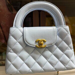 Top Quality STUNNING Top Handle Fashion Crossbody Mini Bag! New and Perfect!